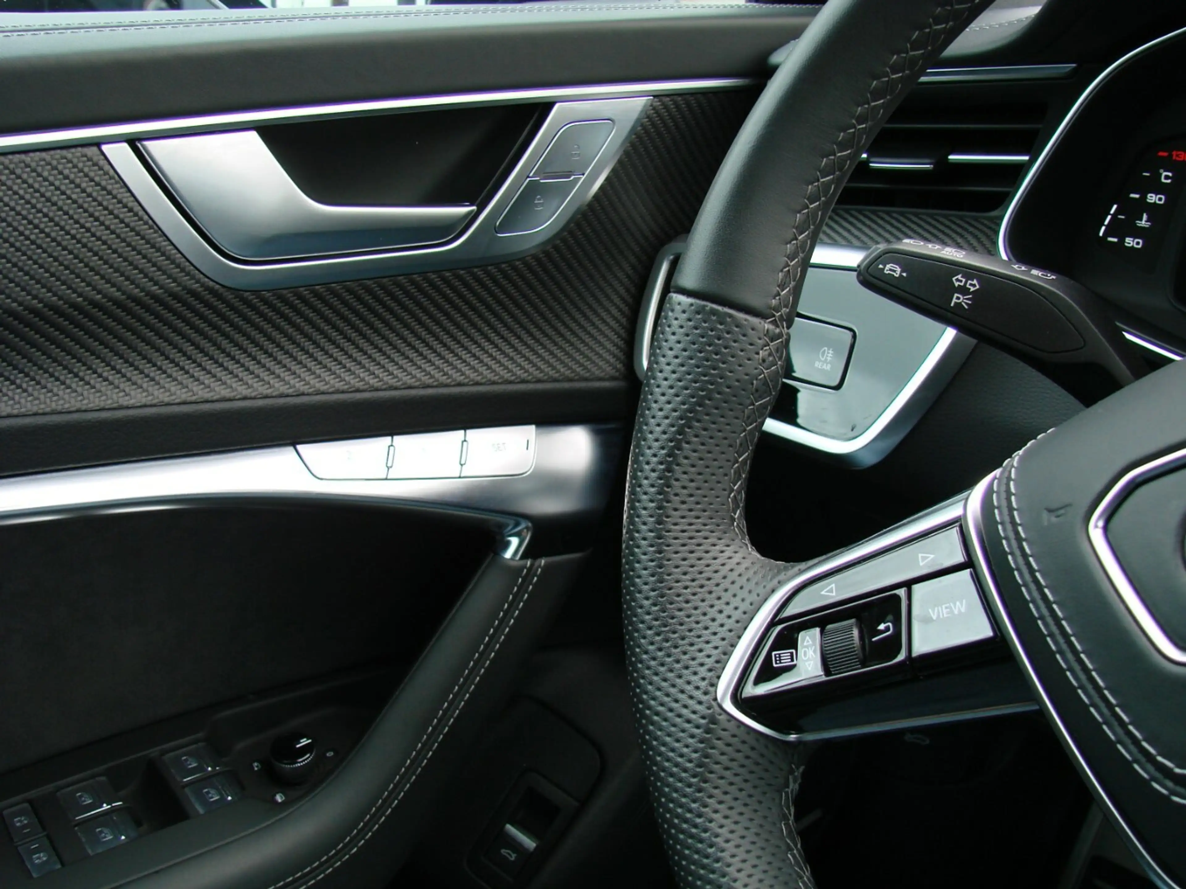 Audi S6 Quattro ACC Pano HUD Bang&Olufsen HD-Matrix SHZ AH — photo 9