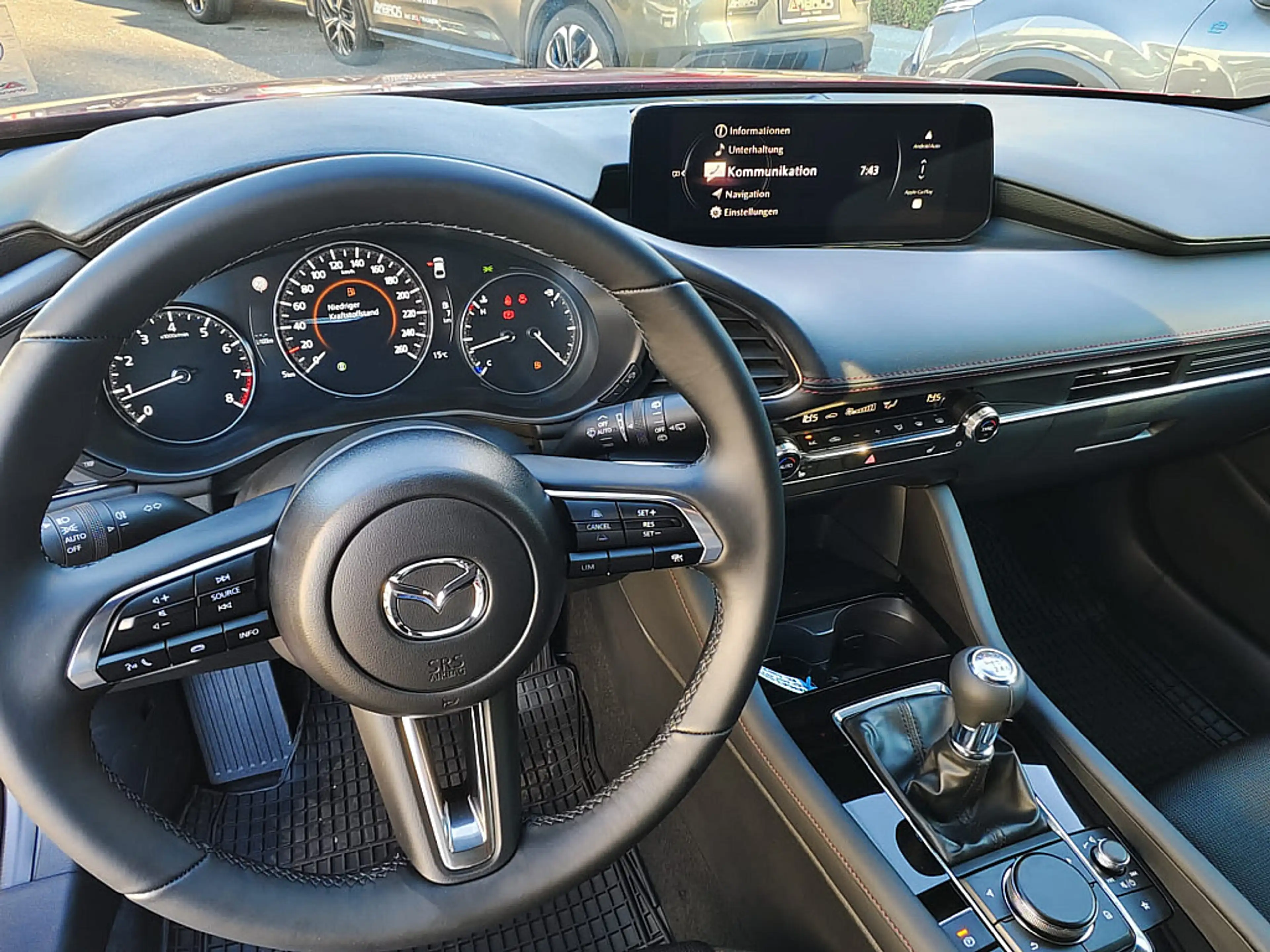 Mazda 3 Mazda3 e-Skyactiv-G140 2,5i 4-Zylinder Exclusiv... — photo 12