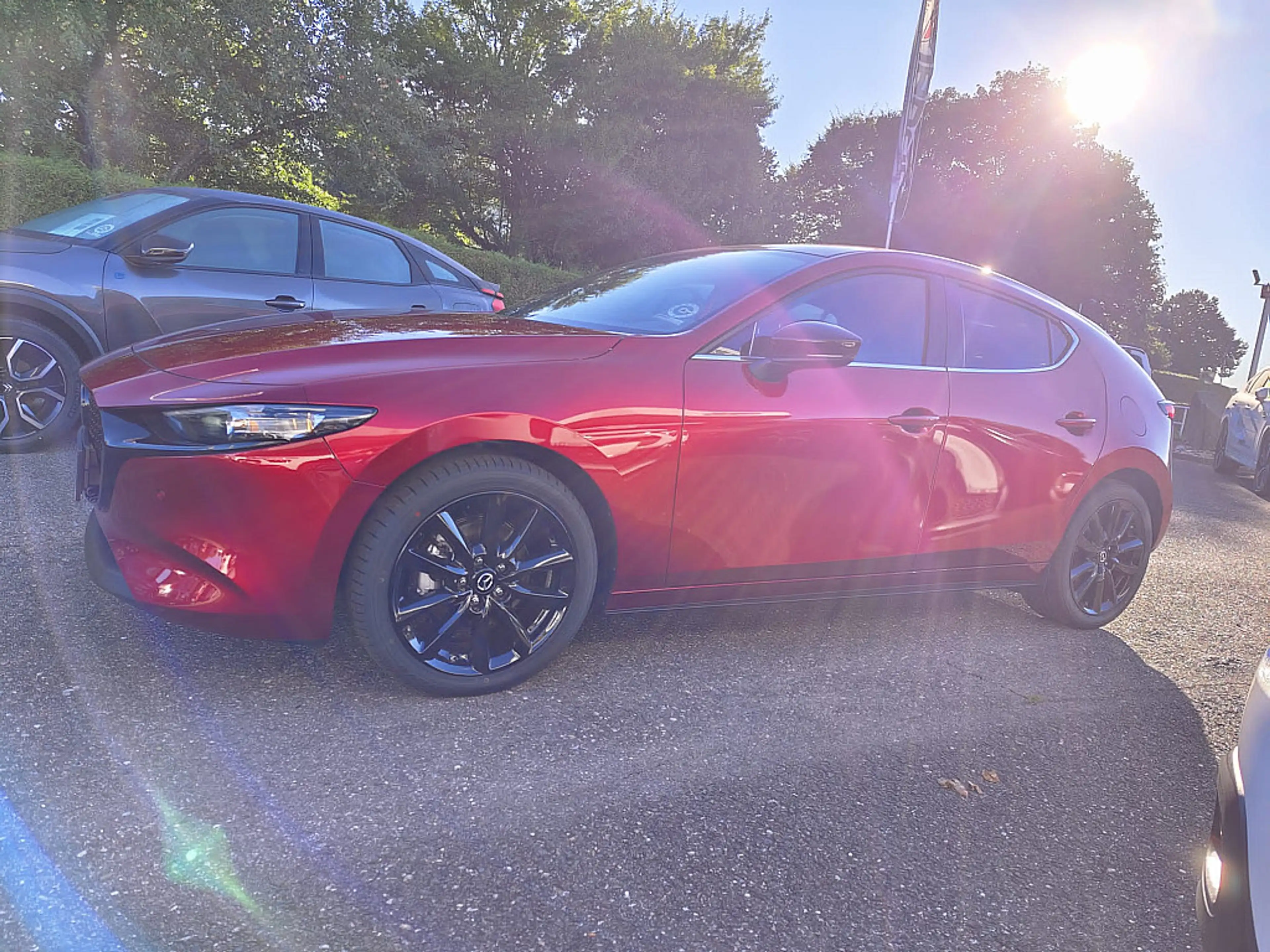 Mazda 3 Mazda3 e-Skyactiv-G140 2,5i 4-Zylinder Exclusiv... — photo 9