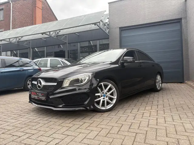 Mercedes-Benz CLA 180 PACK AMG // GARANTIE 12 MOIS