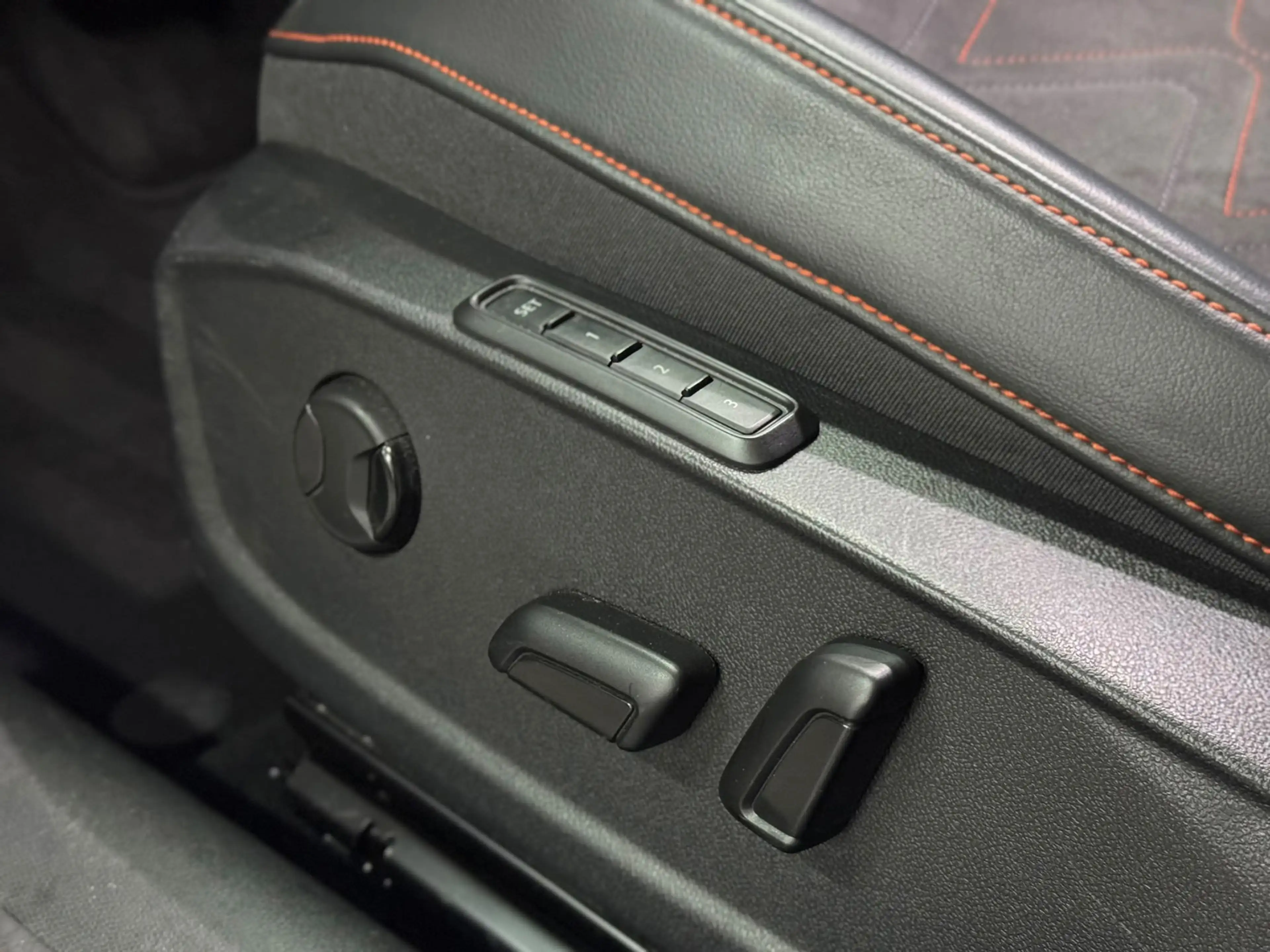 SEAT Leon 1.4 TSI FR eHybrid|Cam|Keyless|Memory|Sfeerv|Carpl — photo 28