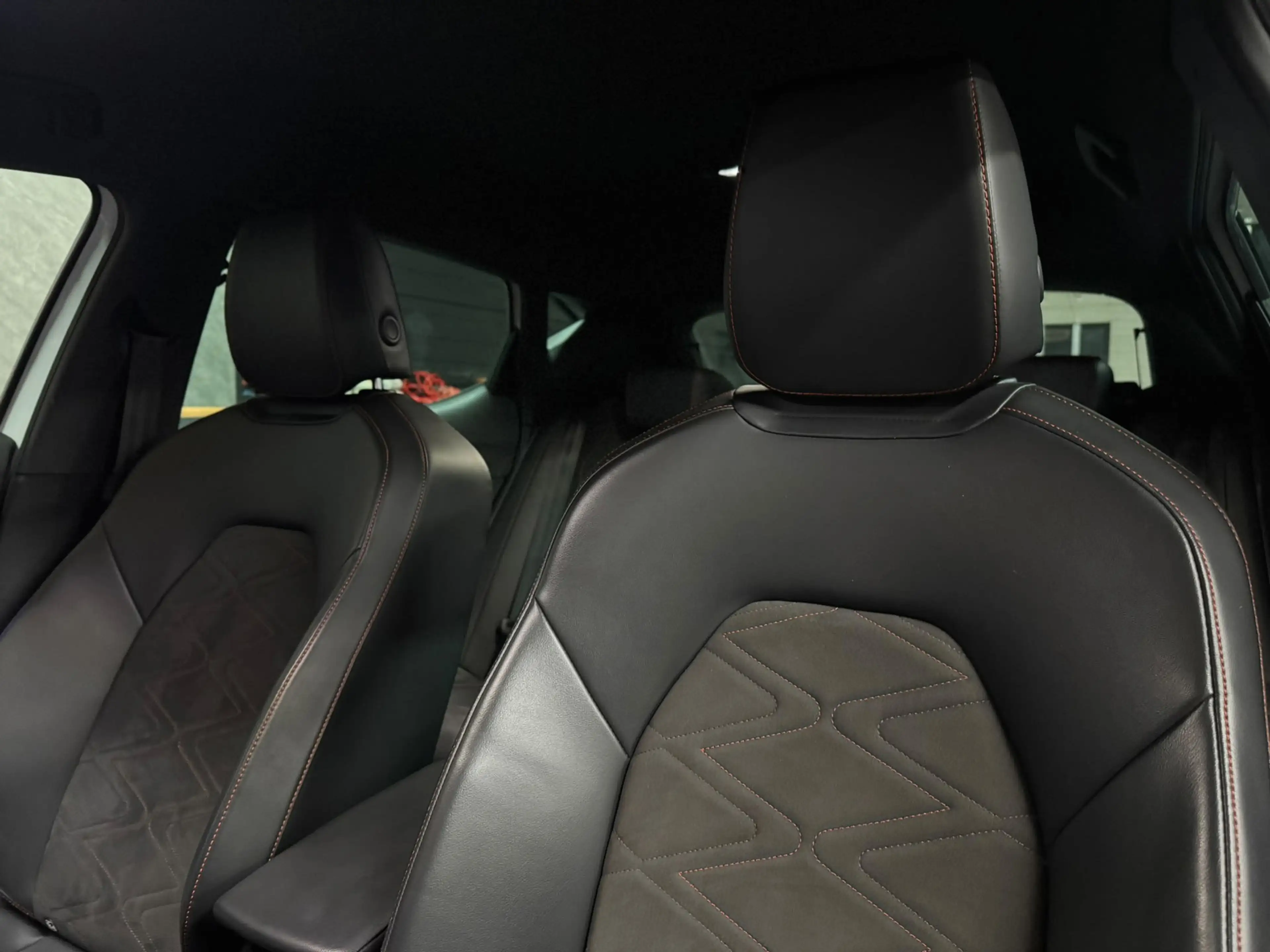 SEAT Leon 1.4 TSI FR eHybrid|Cam|Keyless|Memory|Sfeerv|Carpl — photo 30