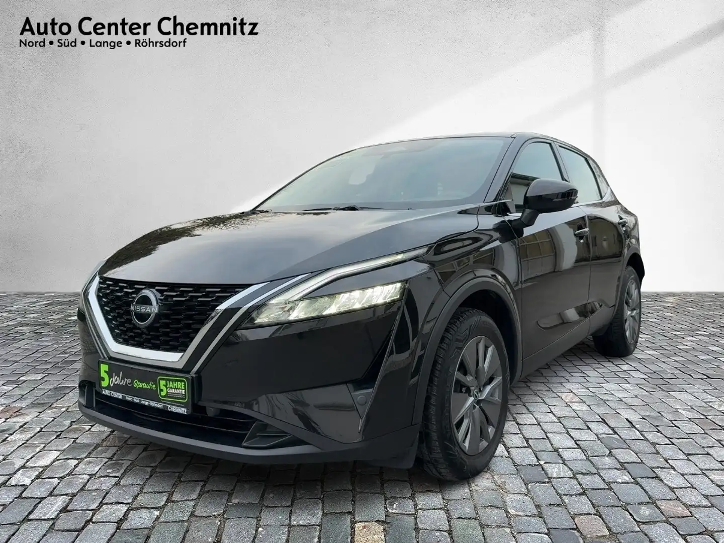Nissan Qashqai 1.3 DIG-T MHEV Visia LED/PDC/TEMP Noir - 2