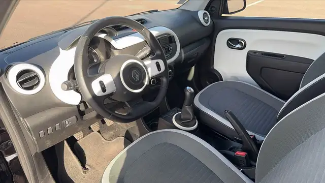 Renault Twingo view 8