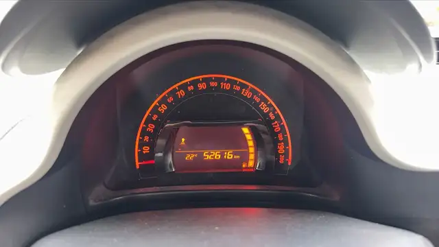 Renault Twingo view 12