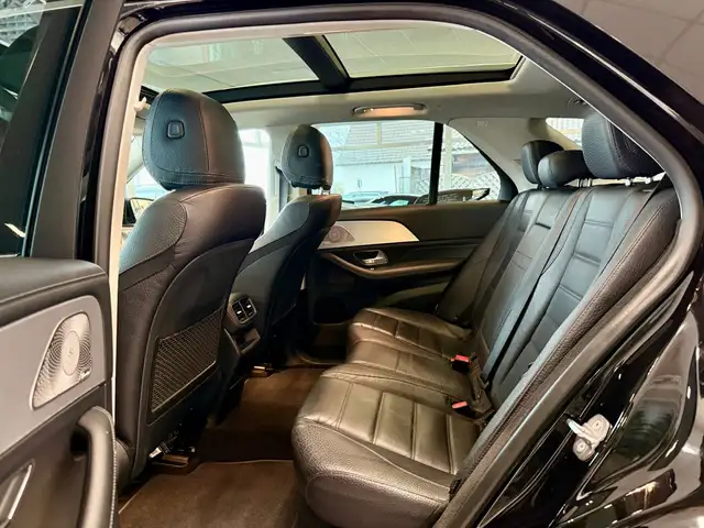 Mercedes-Benz Gle view 9