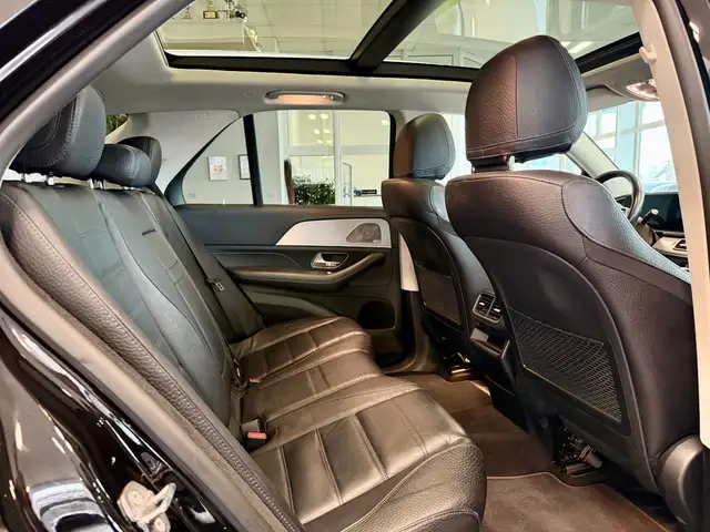 Mercedes-Benz Gle view 11
