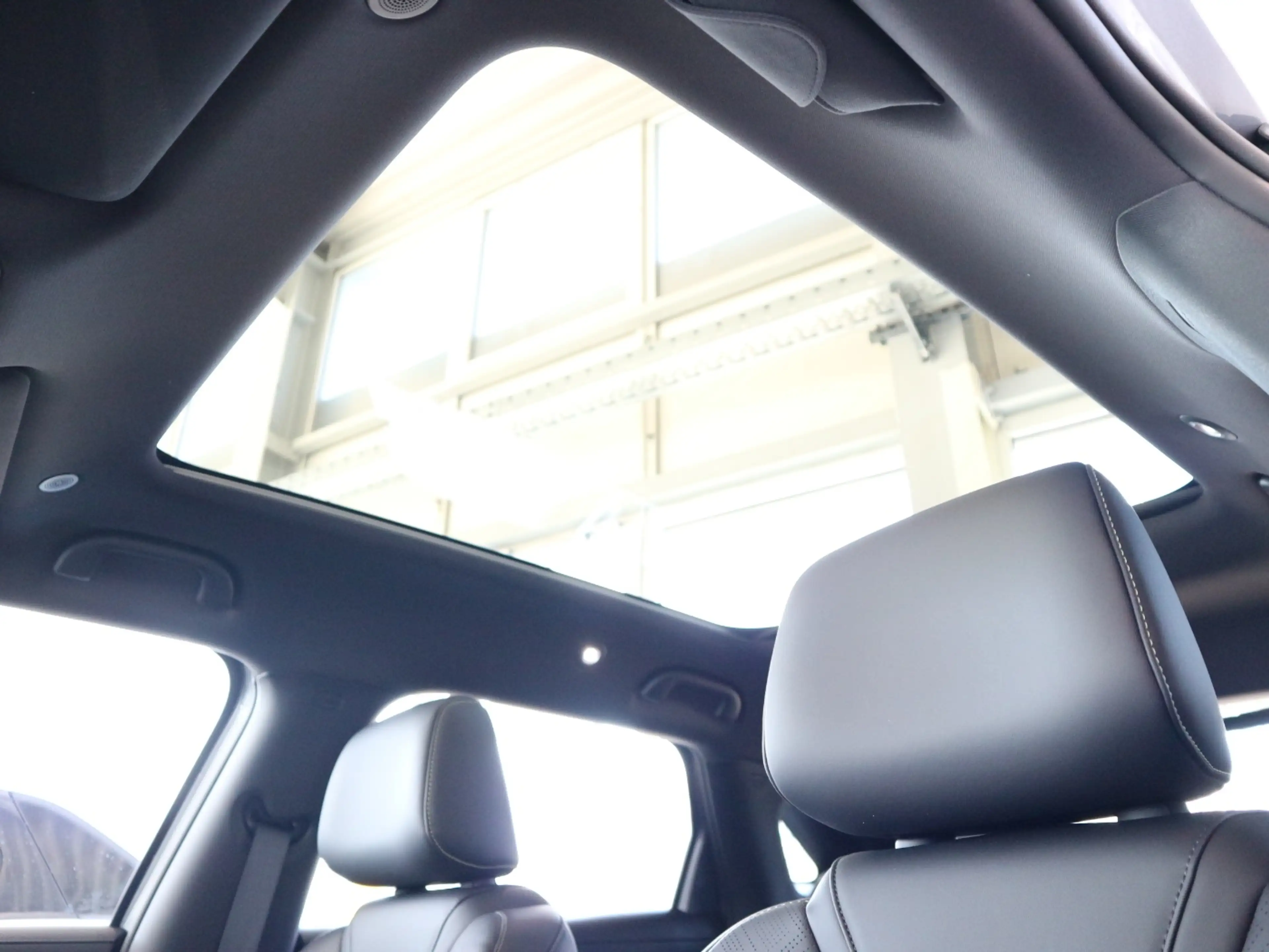 BYD Atto 2 DM-i Boost 360° LED Navi Pano SHZ Assist — photo 27
