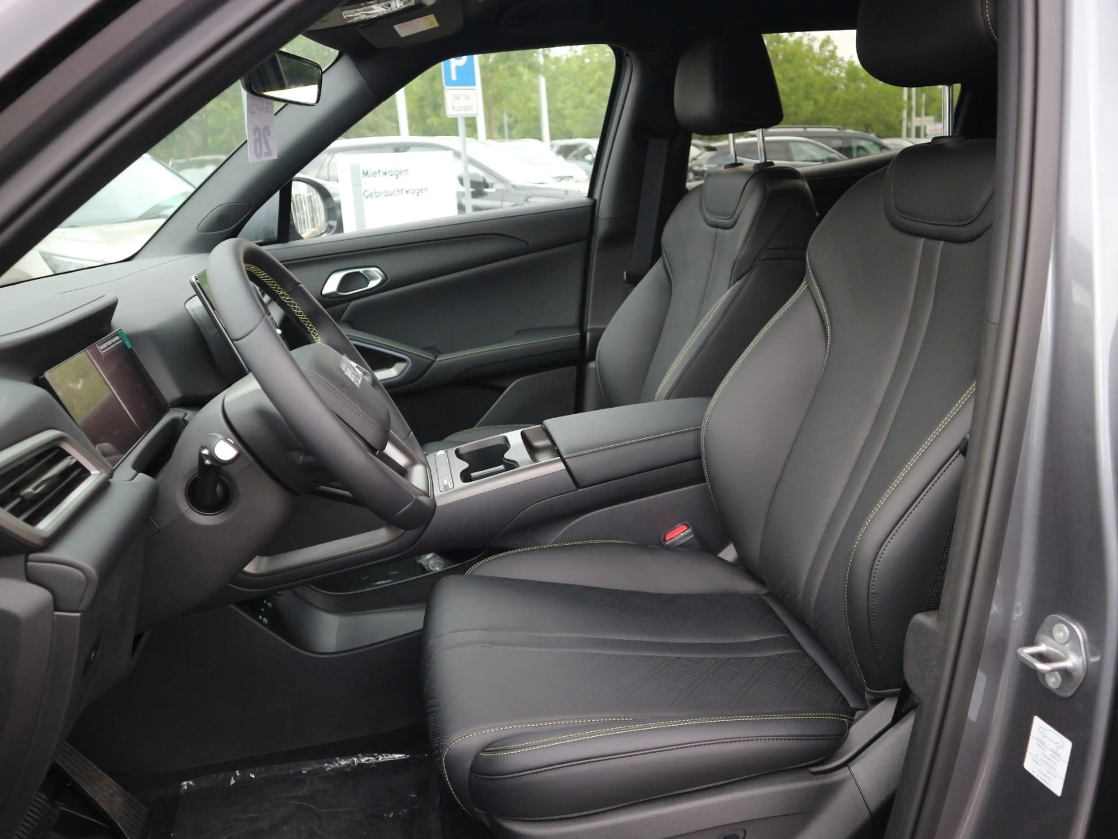 BYD Atto 2 DM-i Boost 360° LED Navi Pano SHZ Assist — photo 16