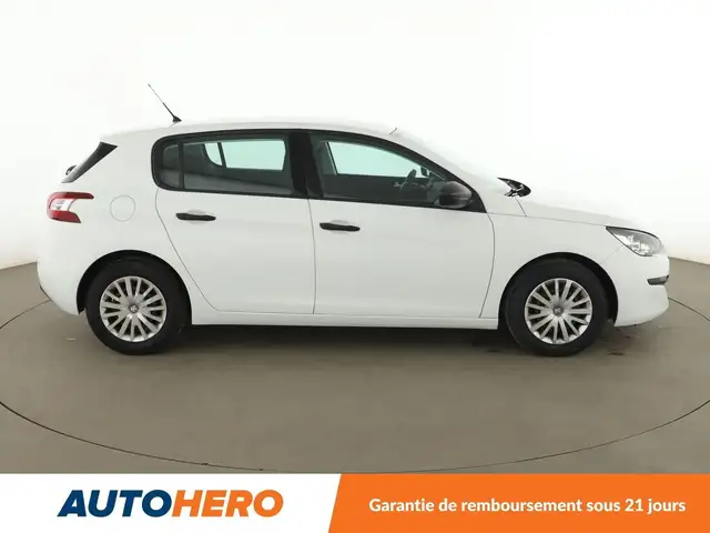 Peugeot 308 view 7