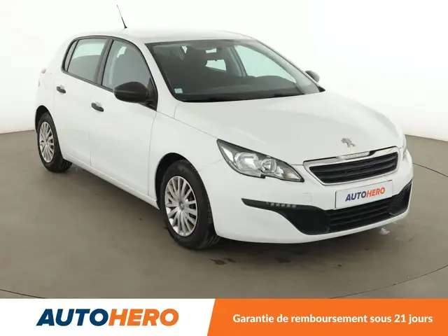 Peugeot 308 view 8