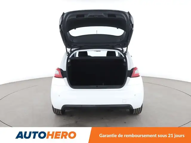Peugeot 308 view 16