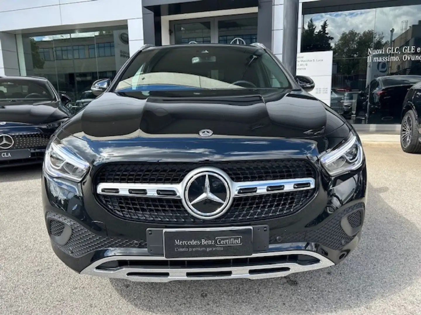 Mercedes-Benz GLA 200 d Automatic 4Matic Sport Plus Schwarz - 2