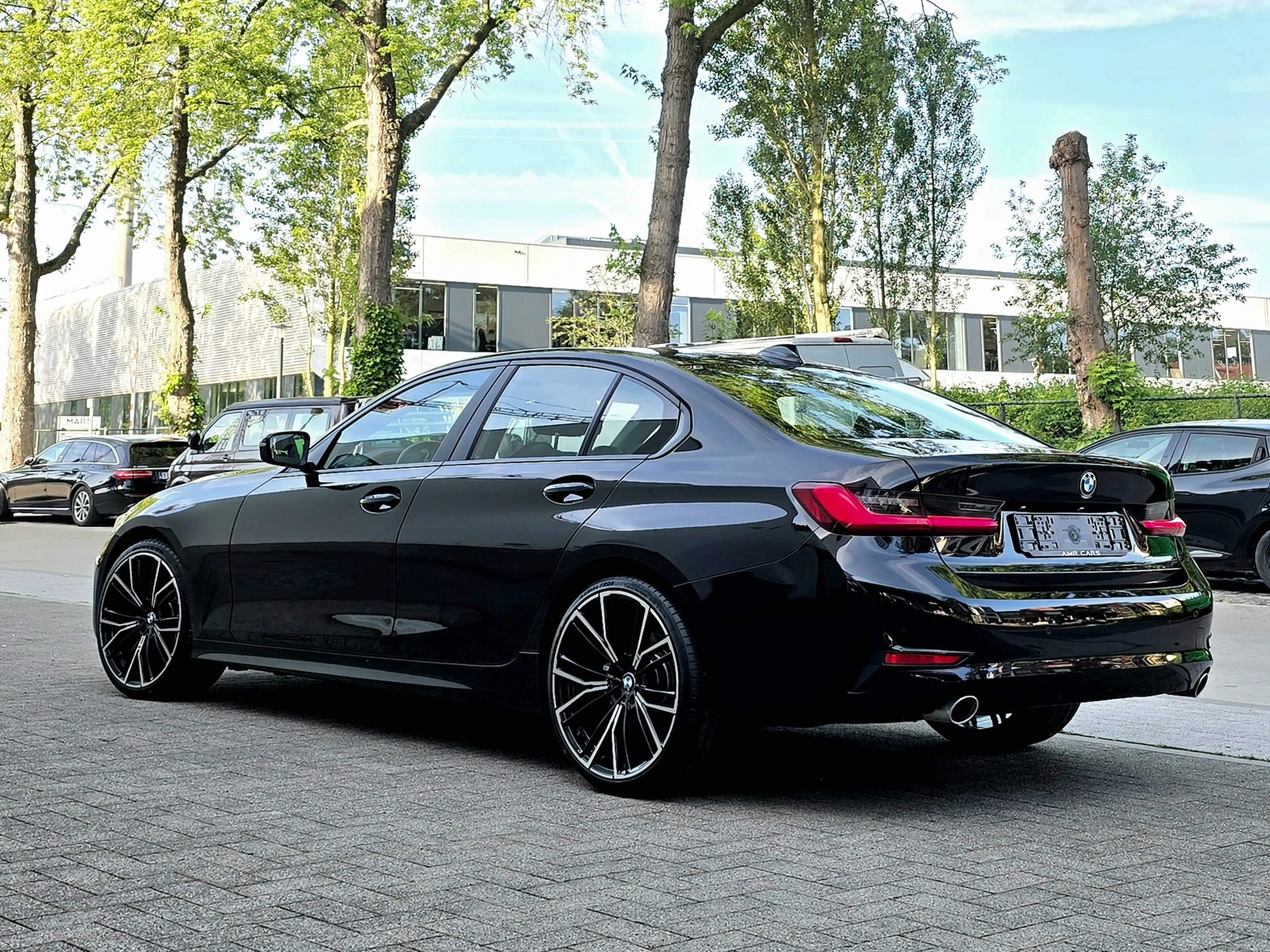 BMW 316 316DA 2.0D Sportseats-Virtual Cockpit-Geperforeerd leder-LED-Ambiance Light enz. — photo 9