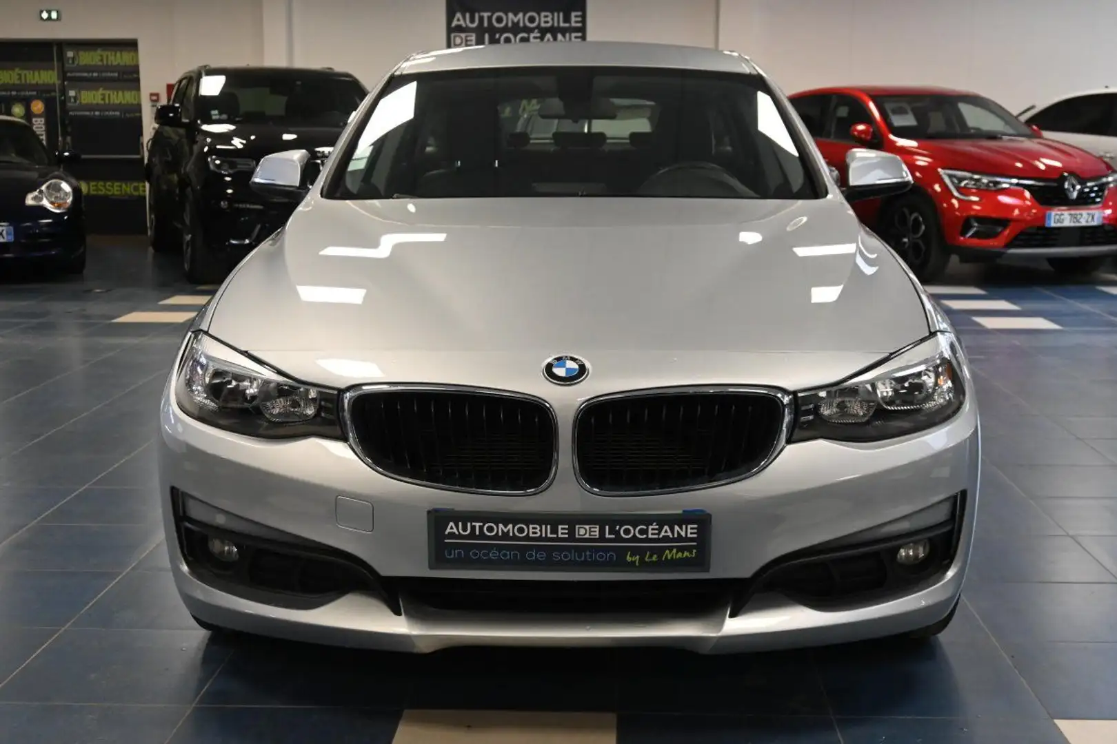 BMW 318 SERIE F34 318d 150 ch Lounge Gris - 2