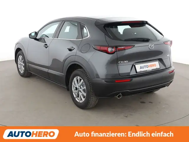 Mazda CX-30 view 4