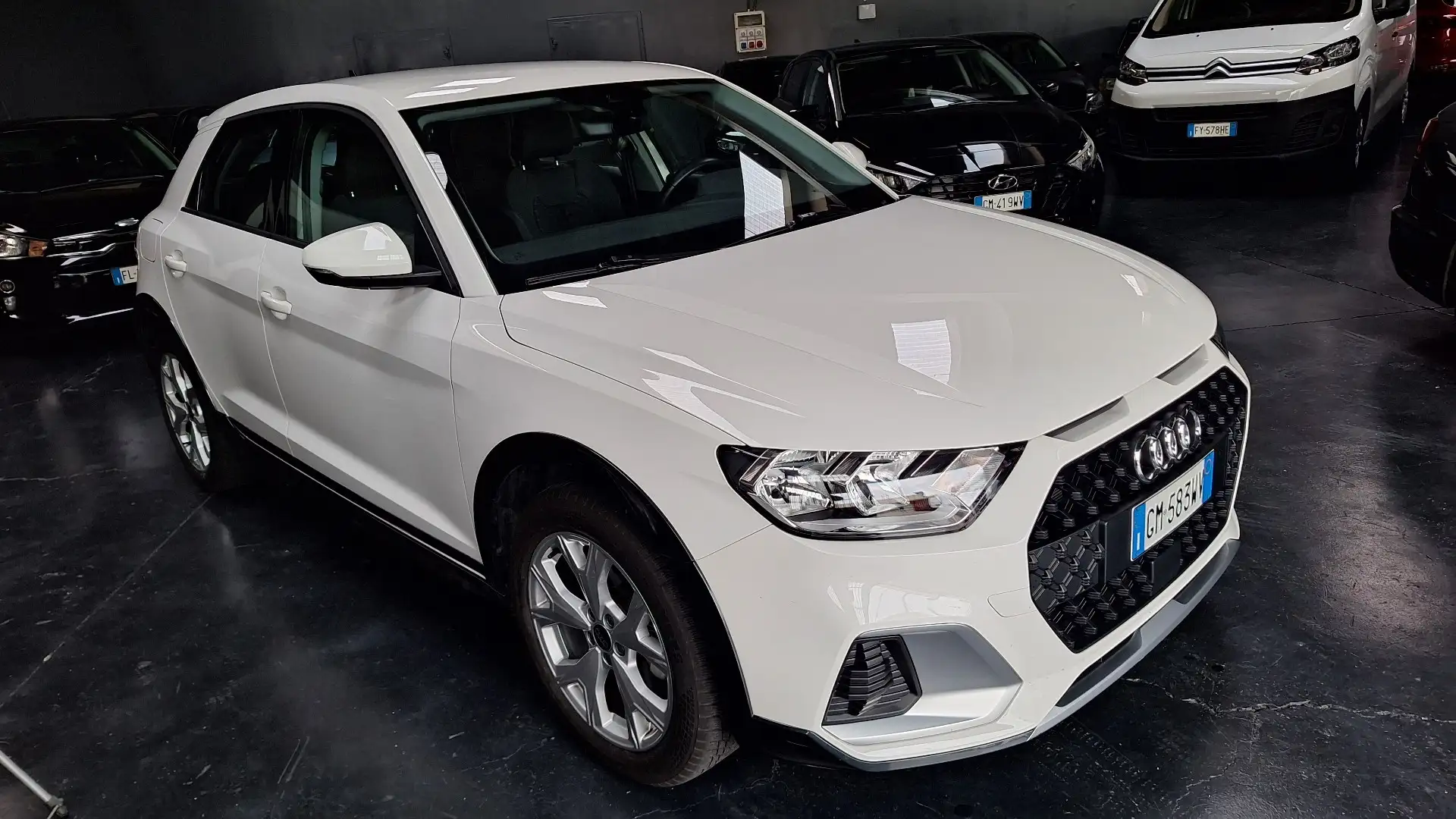 Audi A1 allstreet 35 1.5 tfsi 150cv Blanc - 1