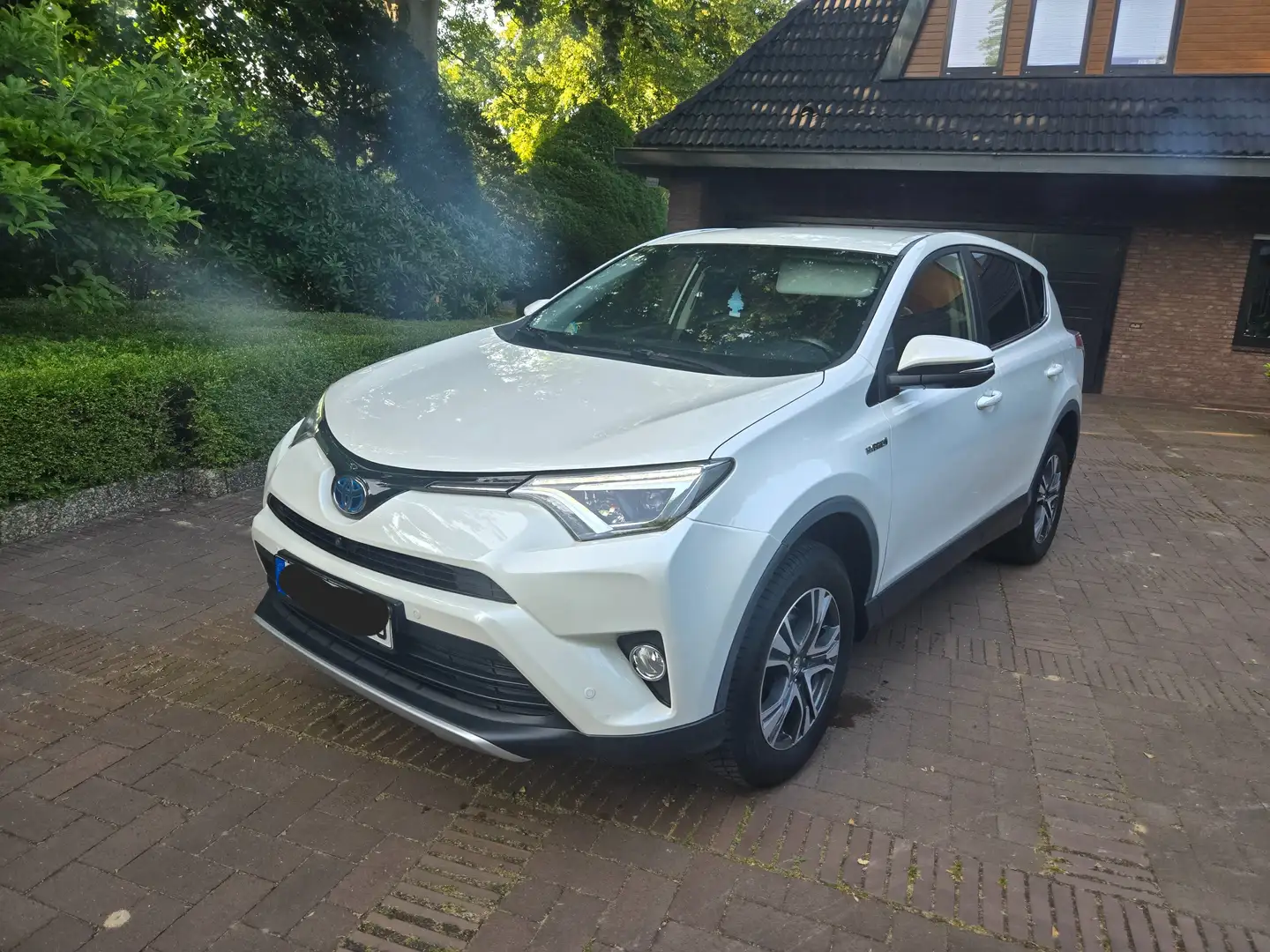 Toyota RAV 4 RAV 4 2.5 4x2 Hybrid Comfort Weiß - 1