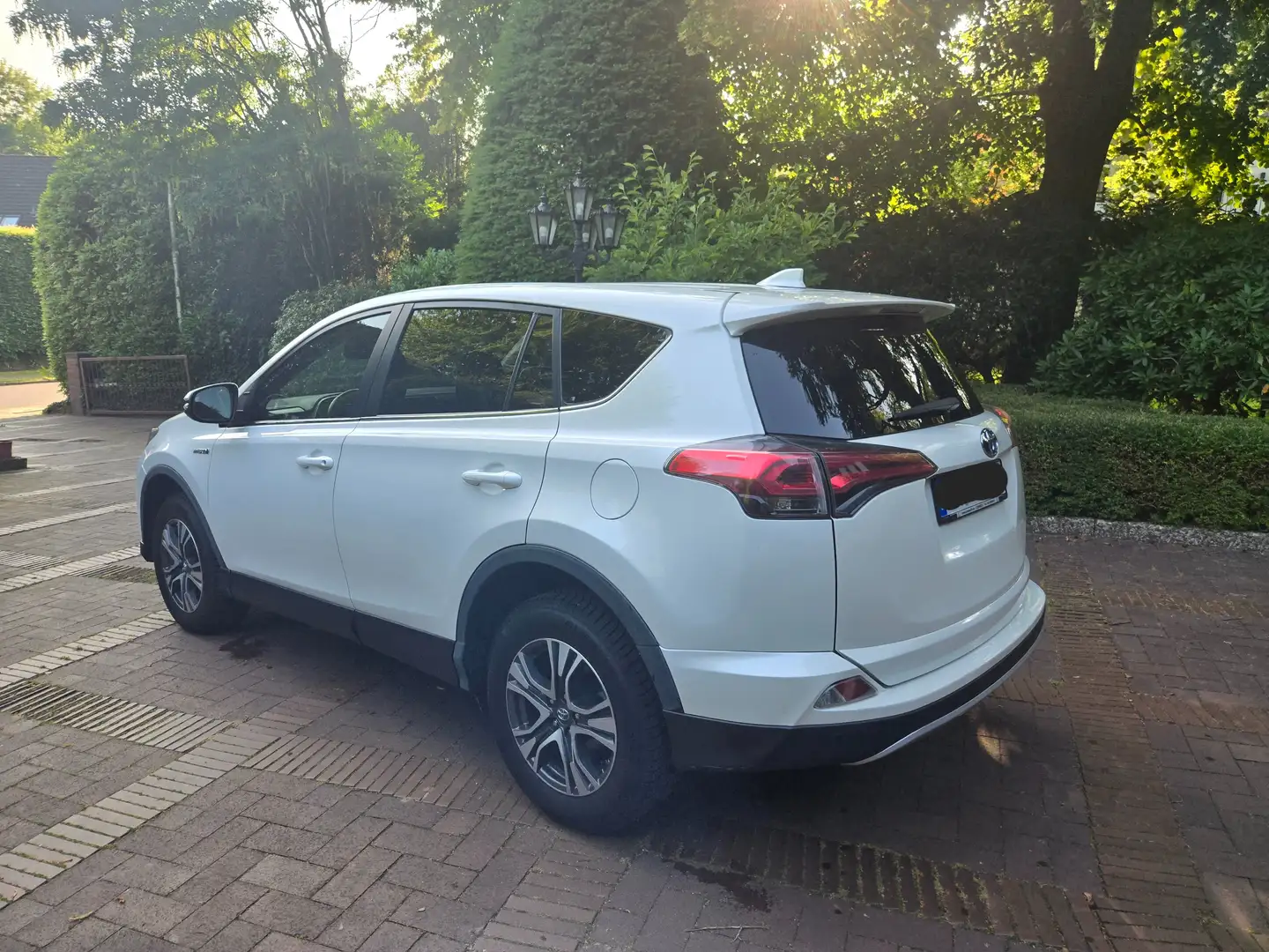 Toyota RAV 4 RAV 4 2.5 4x2 Hybrid Comfort Weiß - 2