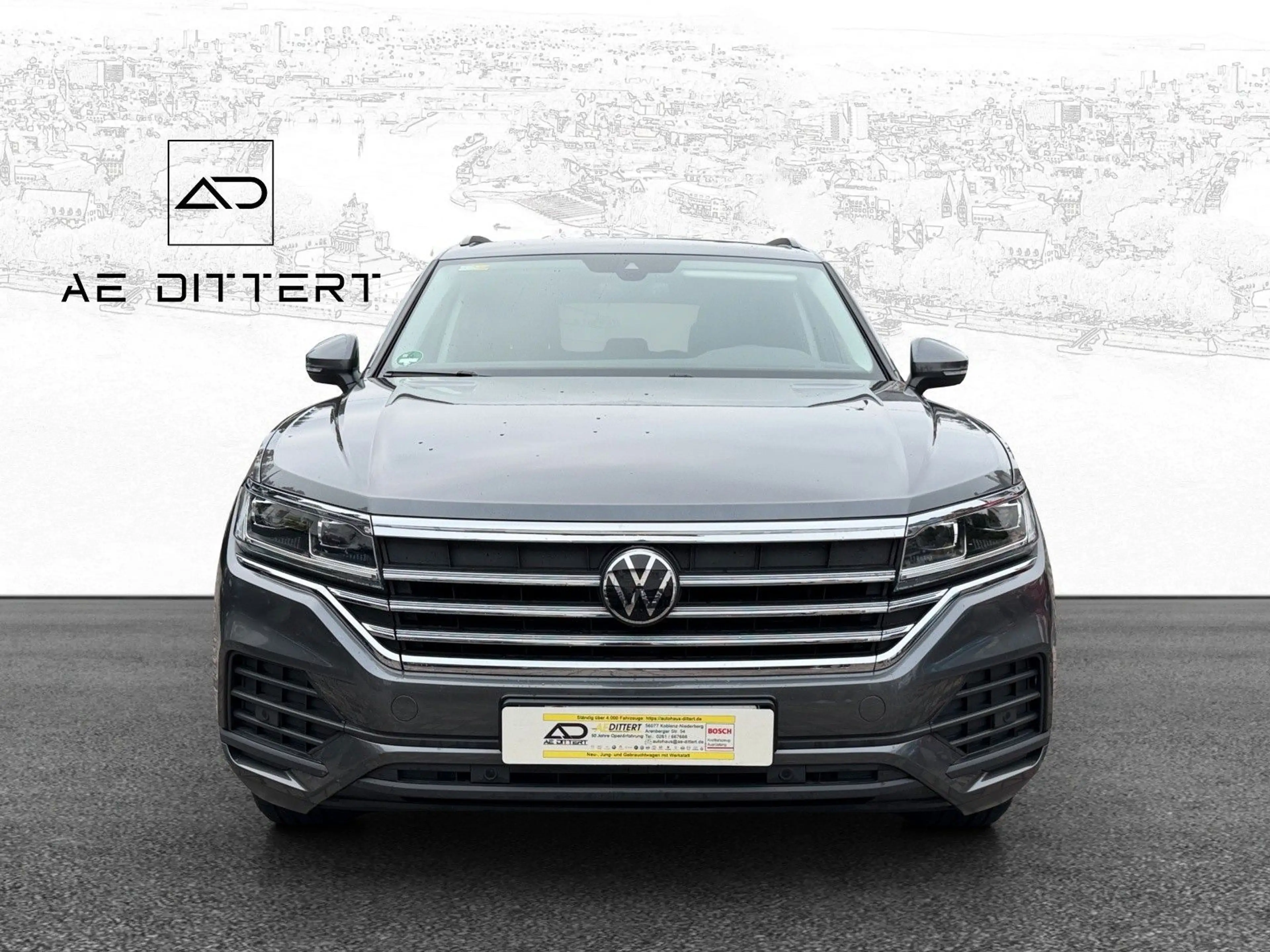 Volkswagen Touareg 3.0 TDI 4Motion+AHK+Luft+360°+ — photo 5