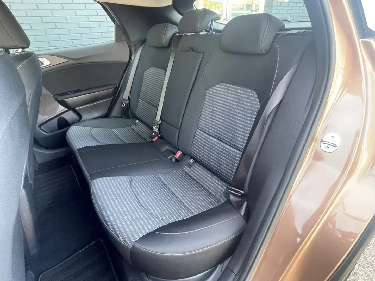 Kia XCeed 1.0 T-GDi Drive Marrón - 2