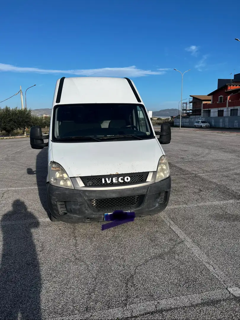 Iveco Massif 3.0 SW 176cv 3p N1 White - 1