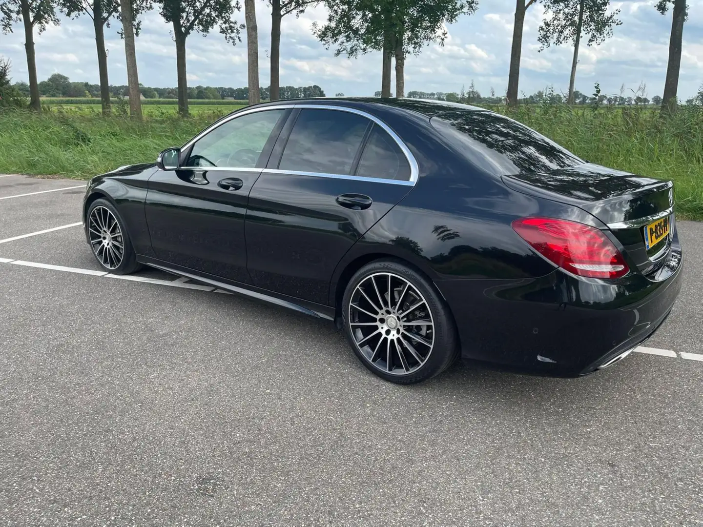 Mercedes-Benz C 200 C 200 Prestige Comfort crna - 2