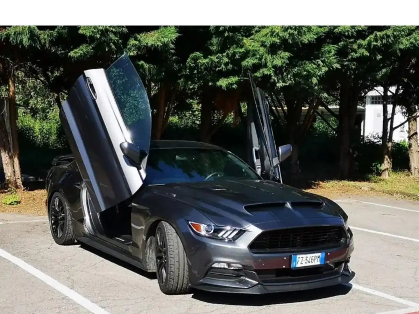 Ford Mustang Convertible 2.3 ecoboost 317cv Grigio - 2