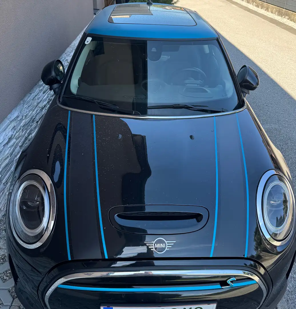 MINI Cooper SE MINI Cooper SE 32,6kWh Aut. Cooper SE Schwarz - 1