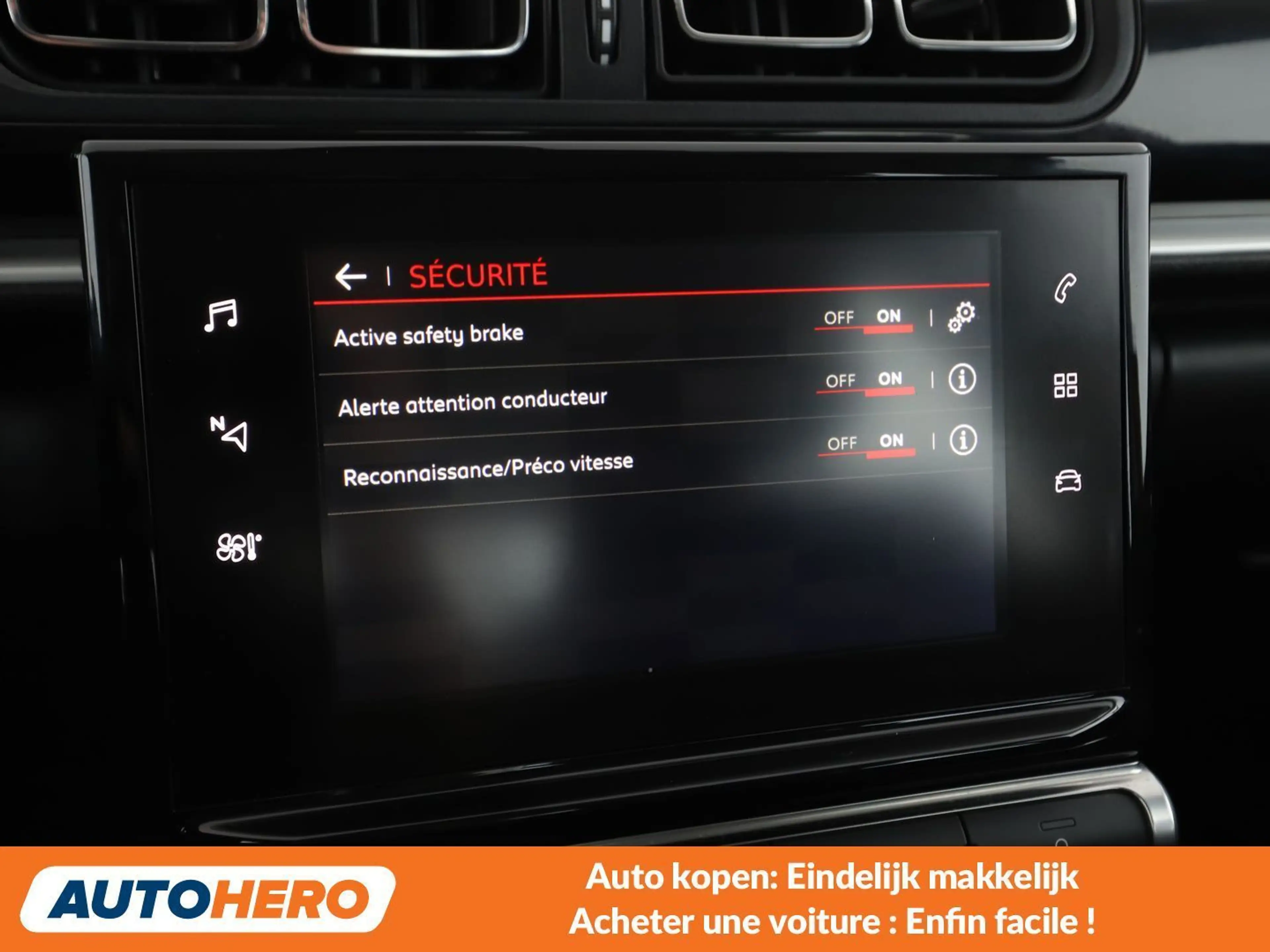Citroen C3 1.2 PureTech Shine — photo 14