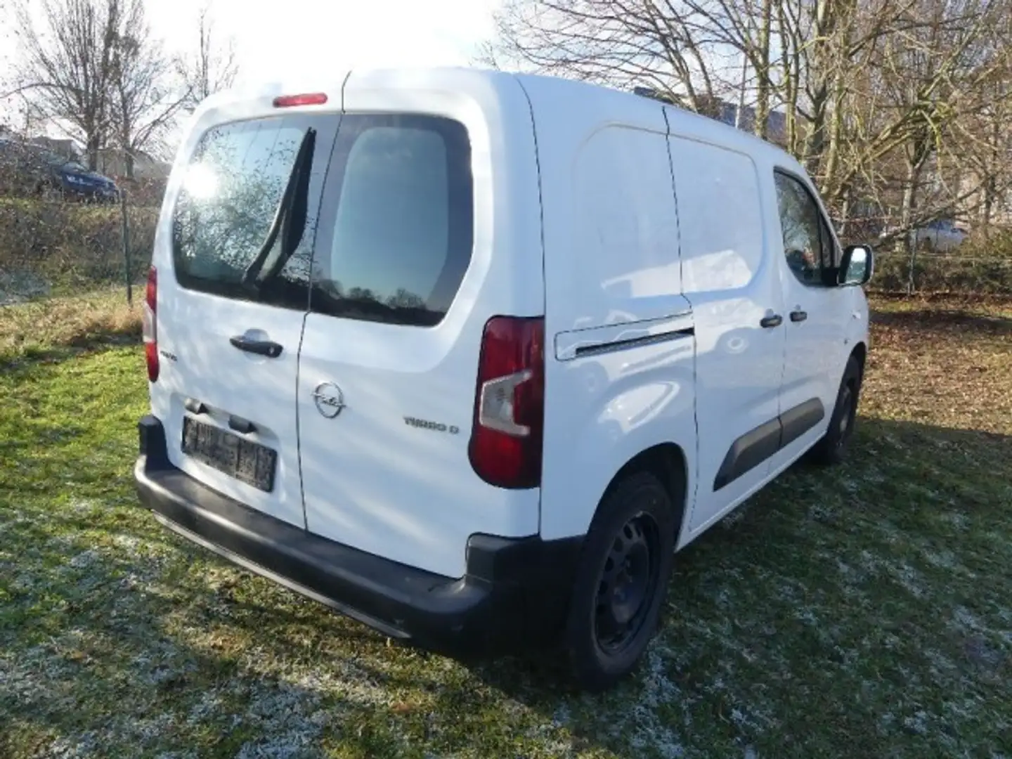 Opel Combo COMBO CARGO 1,5D L1 KLIMA, SHZ, PDC, TEMPOMAT, HOL Weiß - 2
