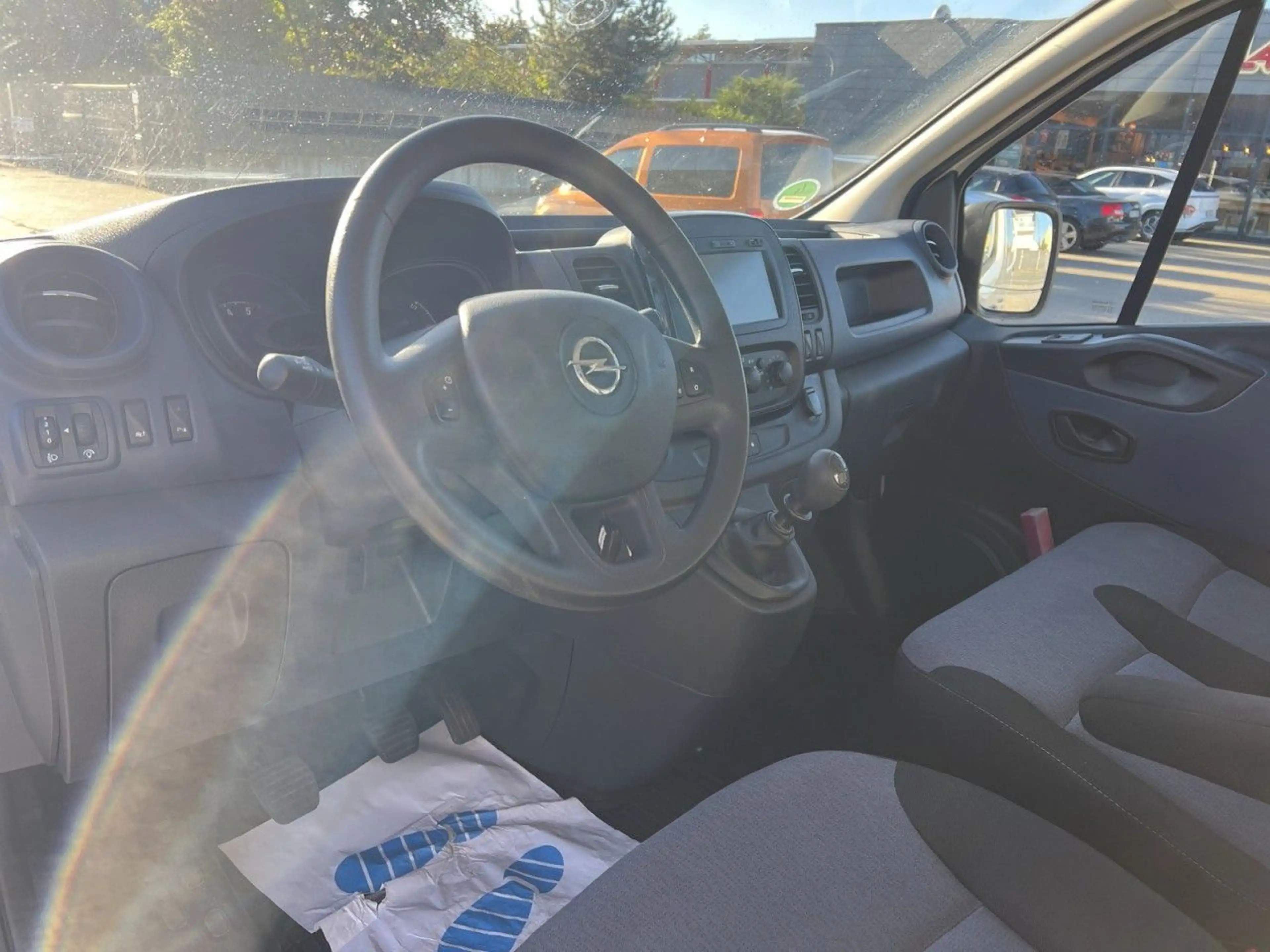 Opel Vivaro B Kasten/Kombi L1H1 2,9t*Navi*PDC*Euro6* — photo 11