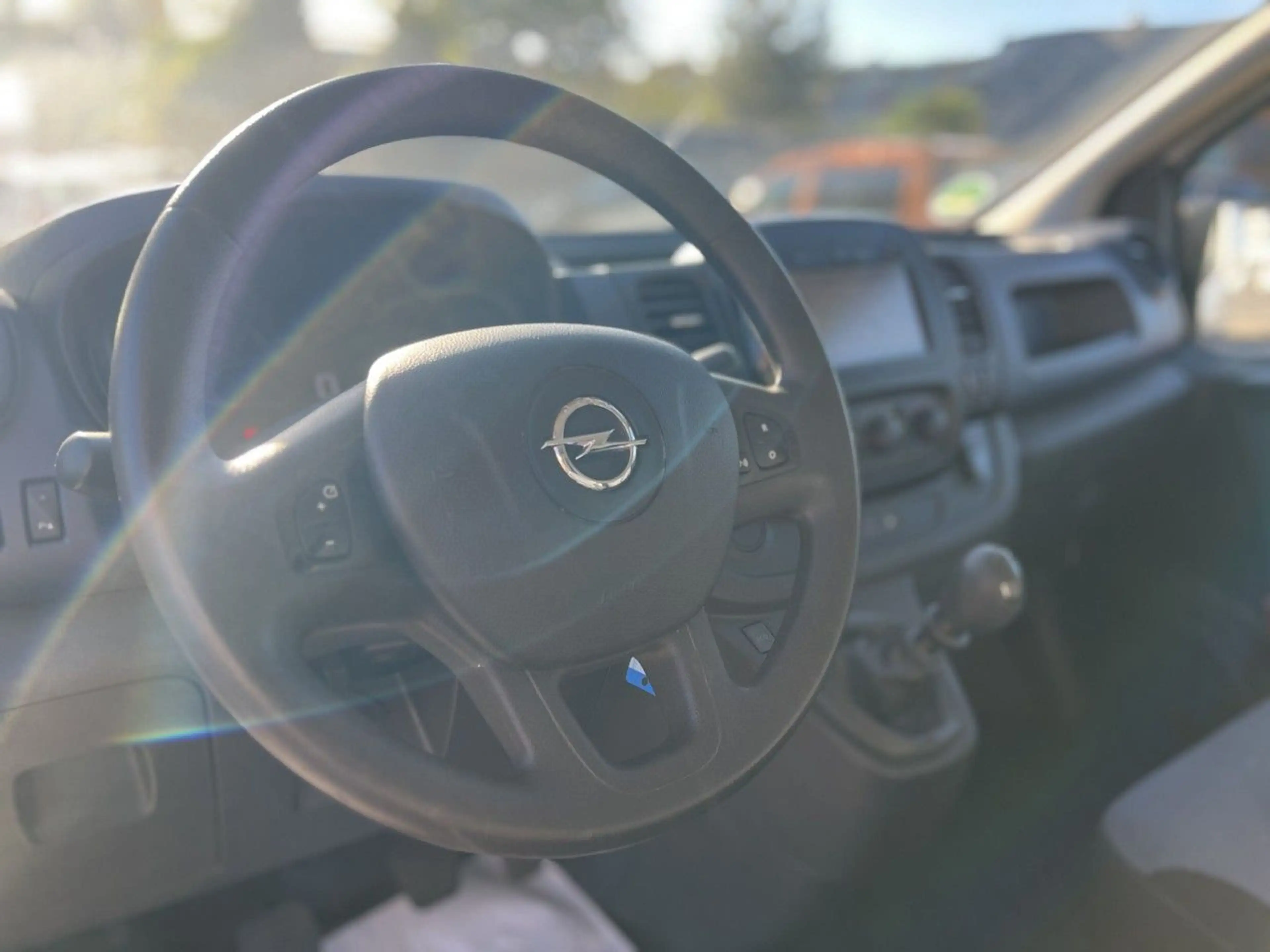 Opel Vivaro B Kasten/Kombi L1H1 2,9t*Navi*PDC*Euro6* — photo 13