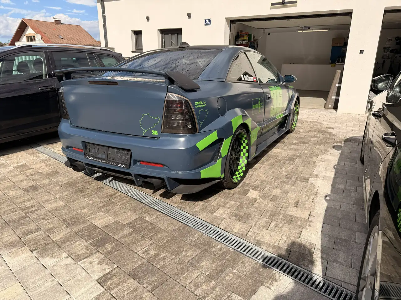 Opel Astra Coupé 2,2 16V, foto 12
