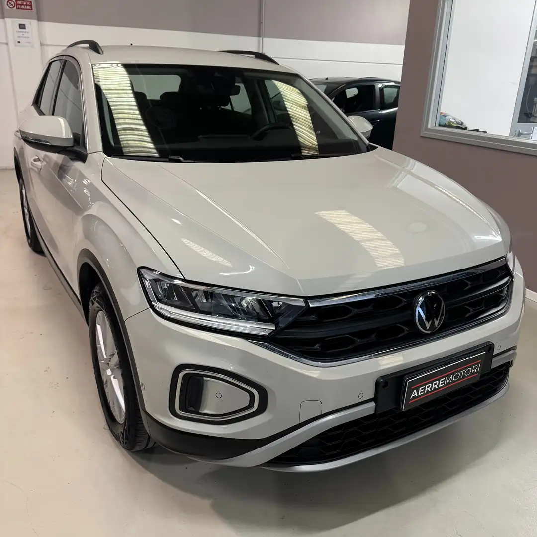Volkswagen T-Roc T-Roc I 2022 1.0 tsi Life 110cv - NO VINCOLI Gris - 2
