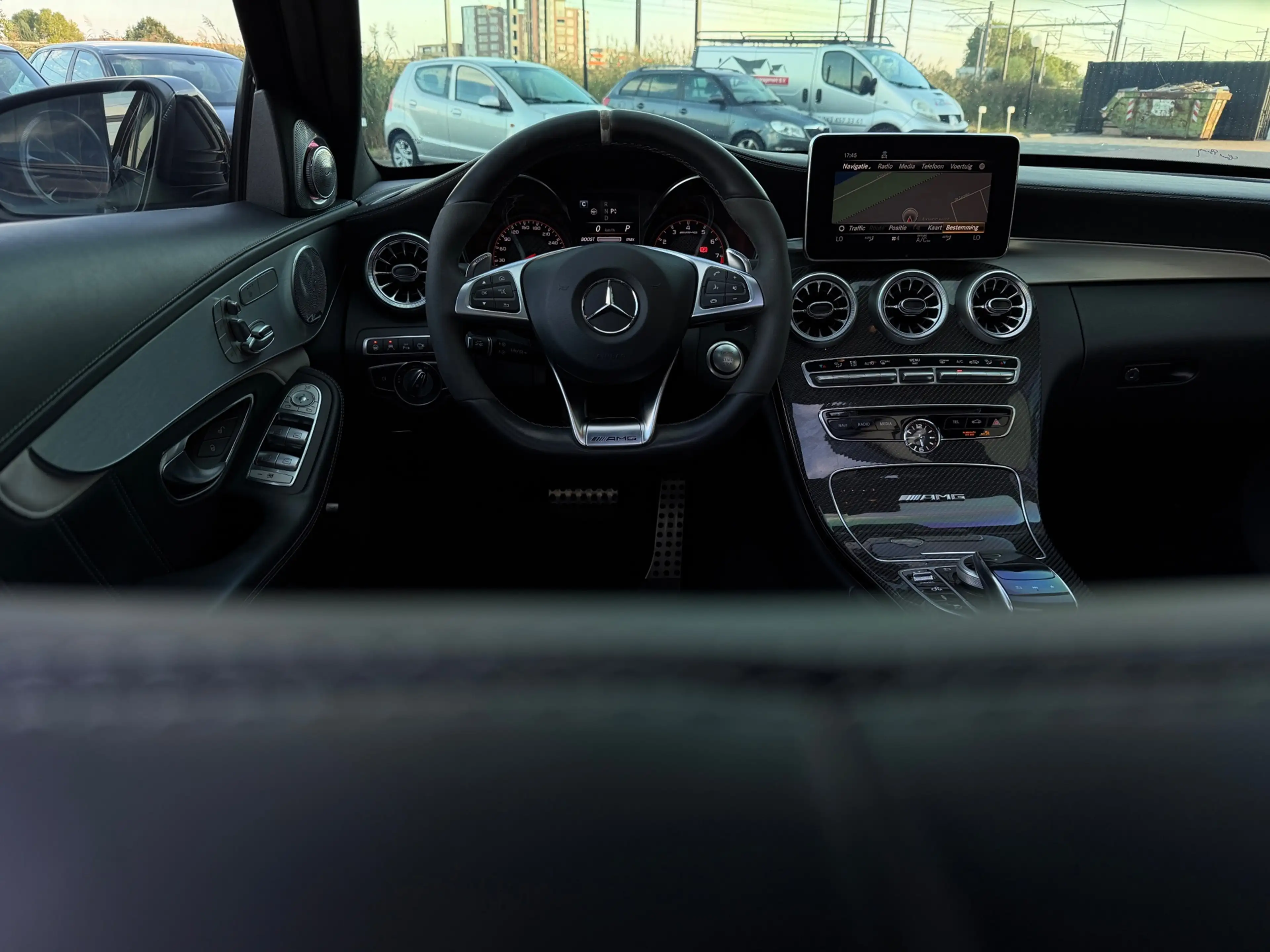 Mercedes-Benz C 63 AMG S|Pano|Burmester|360camera| — photo 4