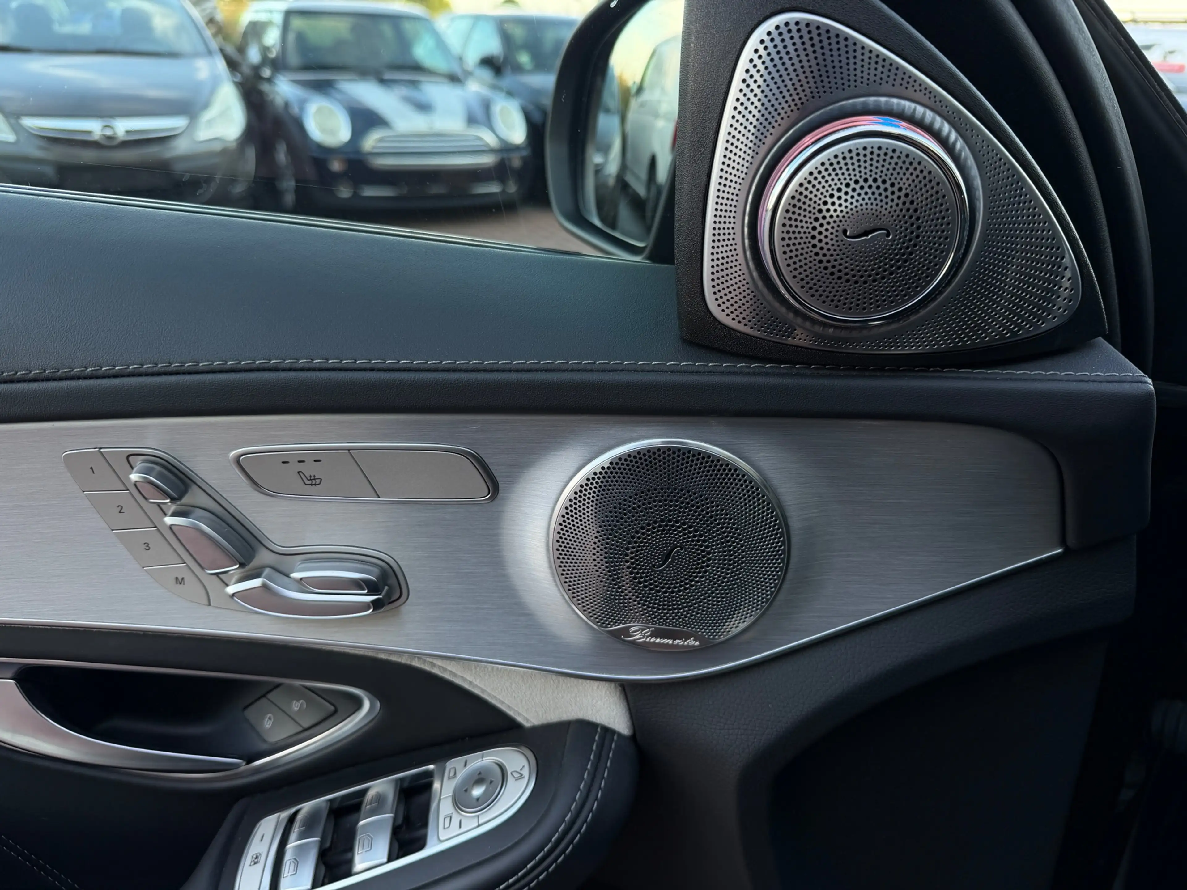Mercedes-Benz C 63 AMG S|Pano|Burmester|360camera| — photo 9