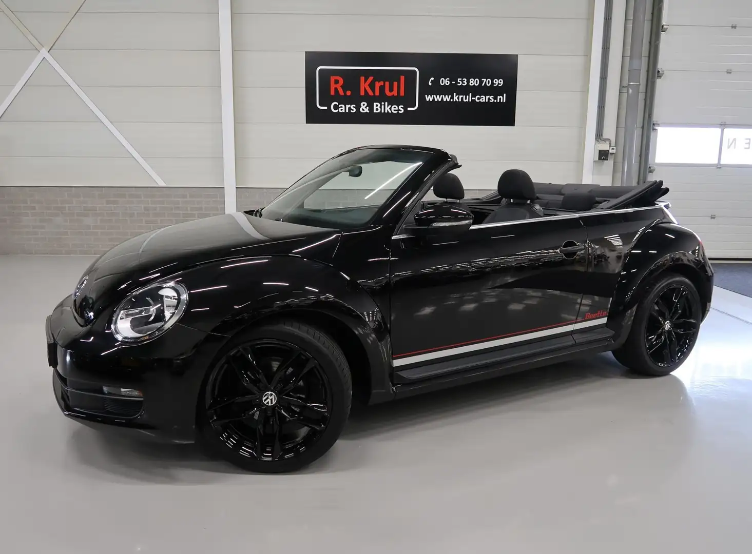Volkswagen Beetle Cabriolet 1.2 TSI BMT Airco Cruise PDC Sportvelgen Noir - 1