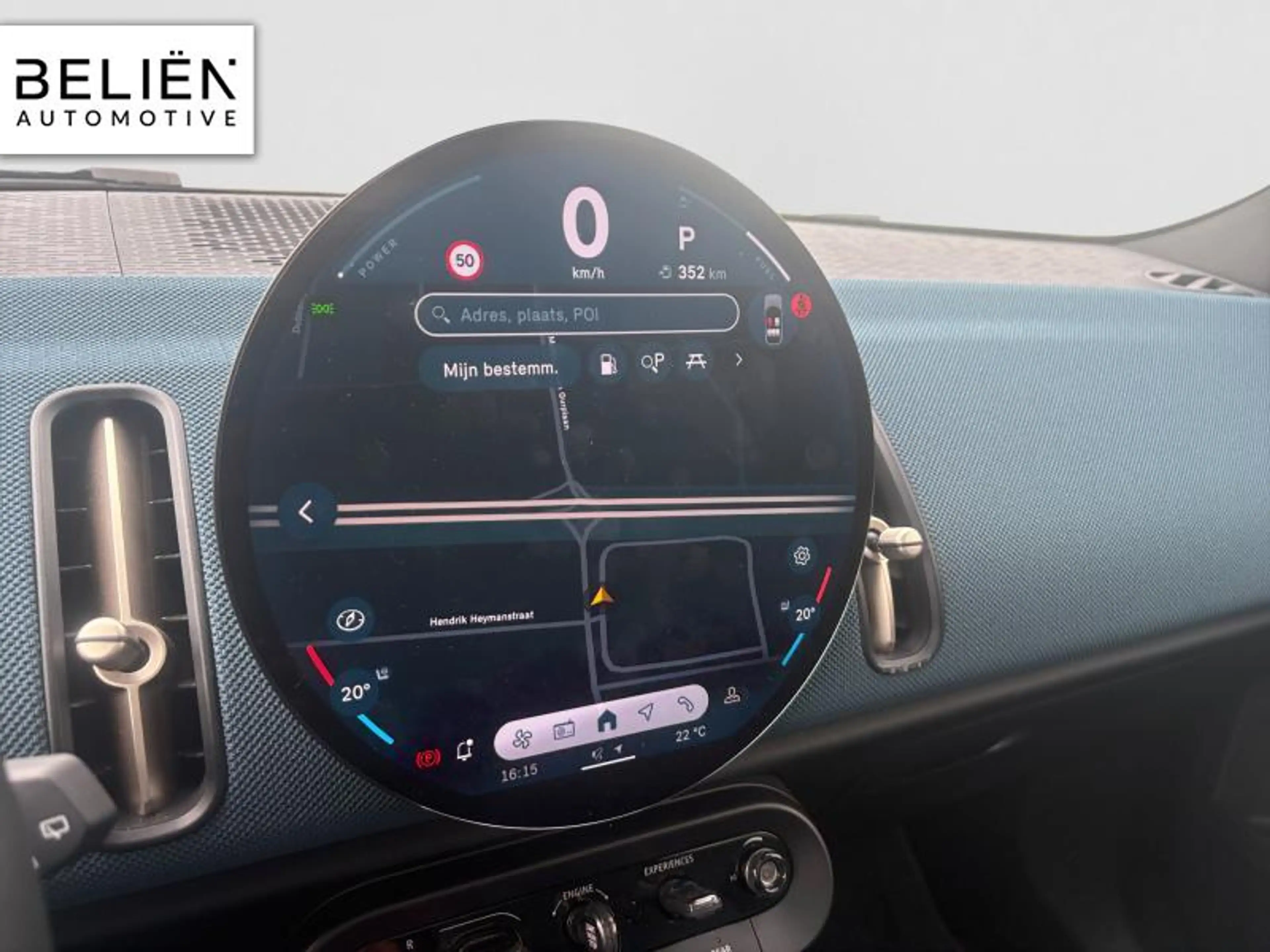 MINI Countryman C Favoured Trim — photo 14