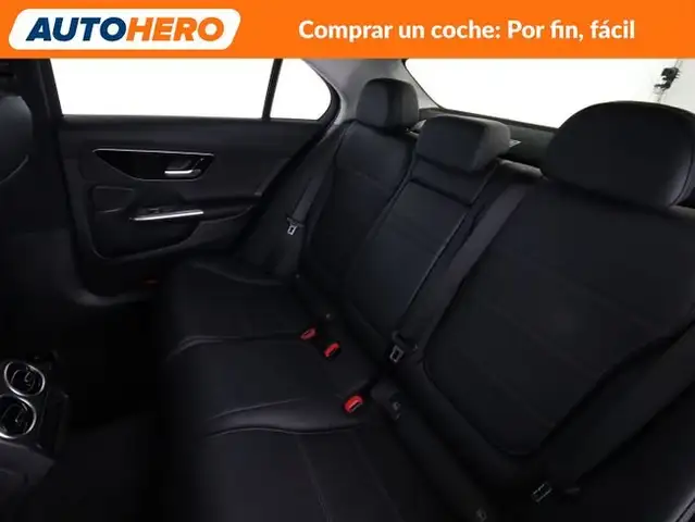 Mercedes-Benz C-Class view 15
