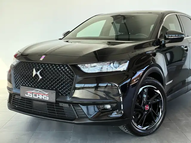 DS Automobiles DS 7 Crossback view 2
