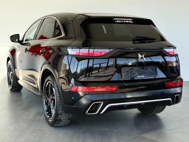 DS Automobiles DS 7 Crossback view 10