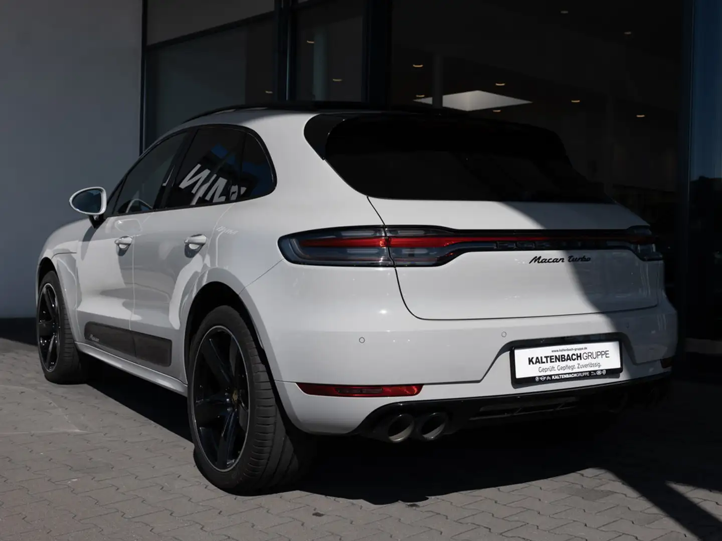 Porsche Macan 2.9 Turbo FACEL. PANO AHK SITZBELÜFTUNG Gris - 2