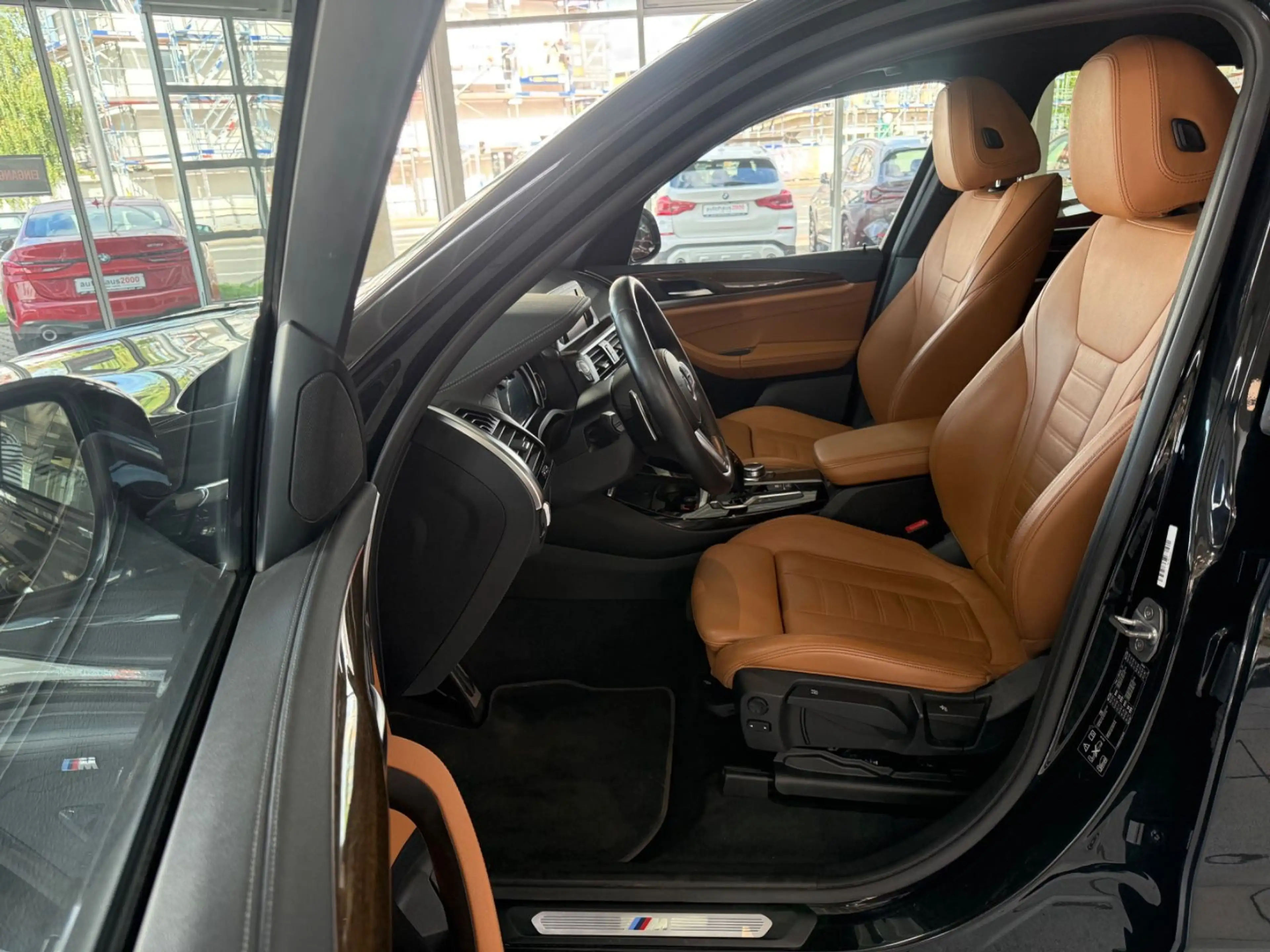 BMW X3 xDrive 20i M Sportpaket AUT./HUD/CAM/PANO. — photo 10