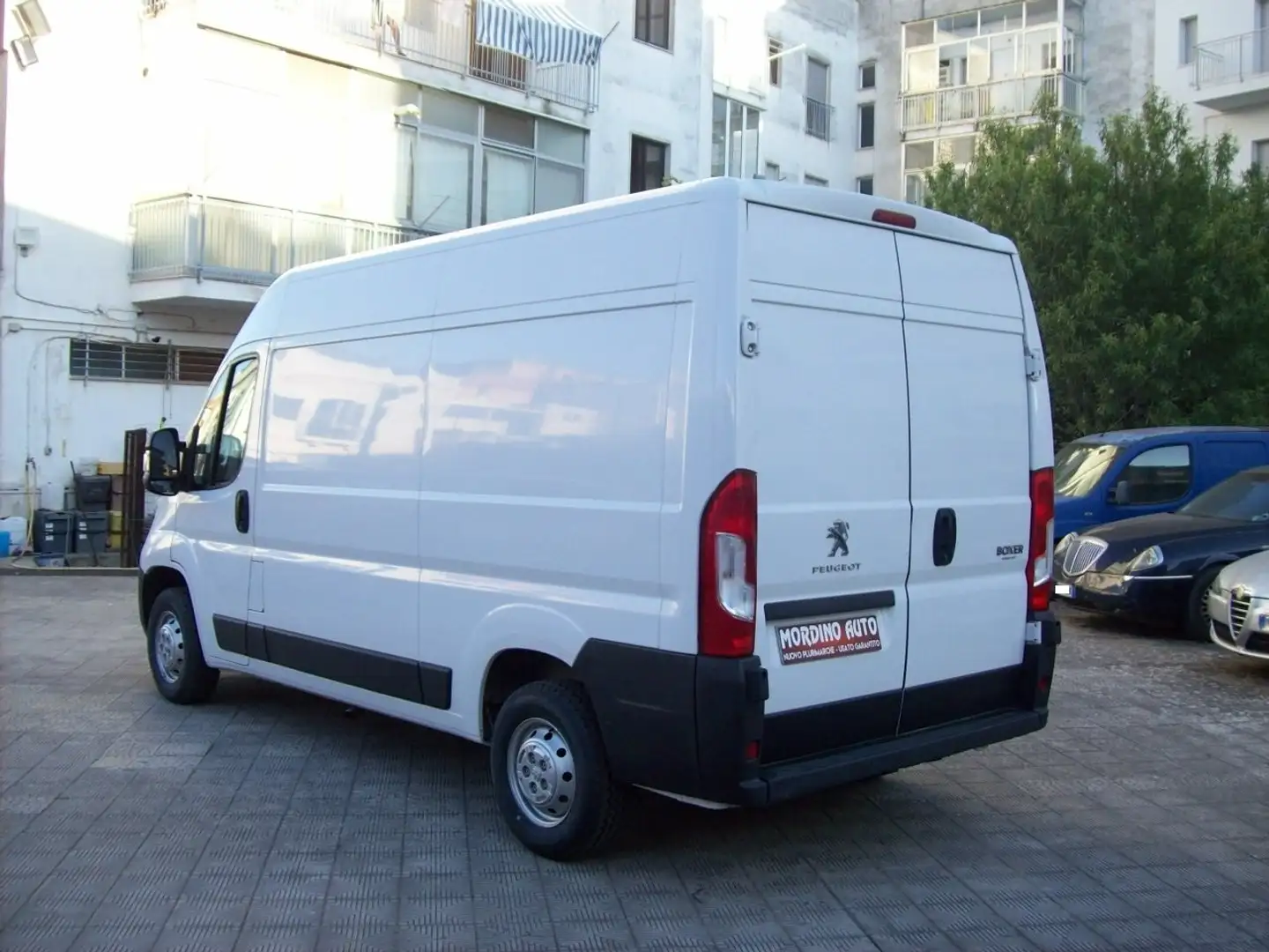 Peugeot Boxer 333 L2H2 2.2 BHDi 140CV Bianco - 2