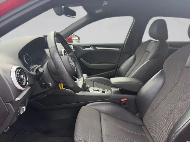 Audi A3 view 11