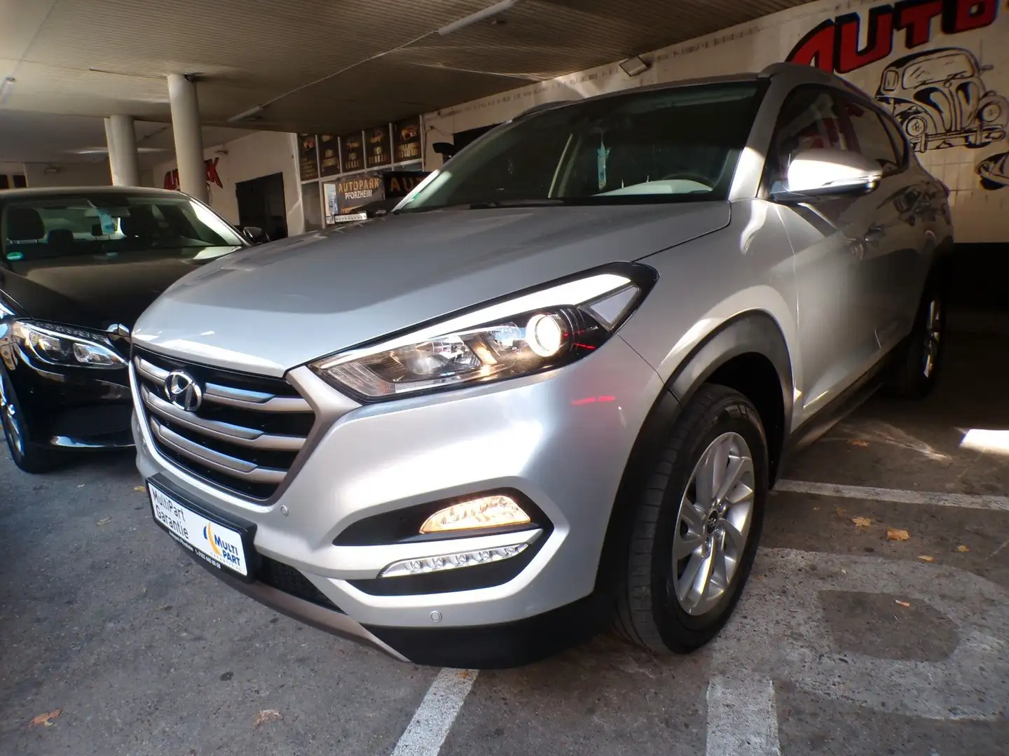 Hyundai TUCSON Intro Edition 4WD/Navi/1HAND/Euro6 Argent - 2