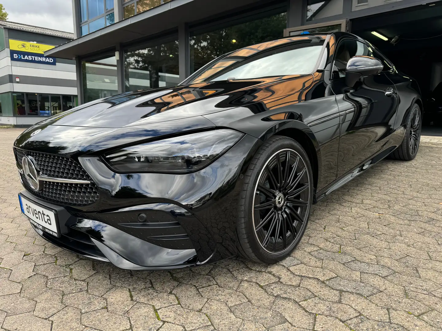 Mercedes-Benz CLE 220 d COUPE AMG|ACC|BURMESTER|HEAD-UP|PANORAMA|SOFORT! Negru - 1