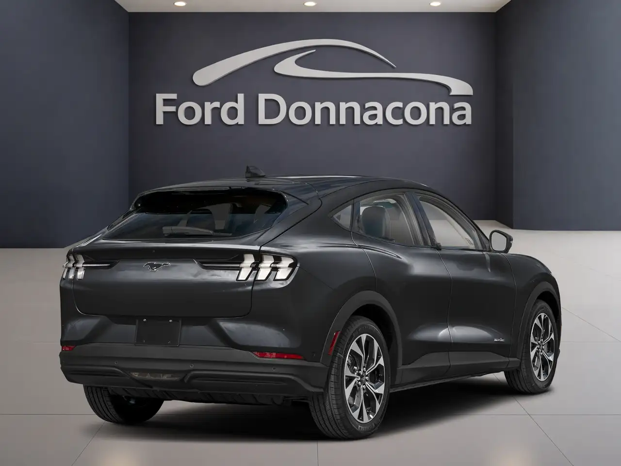 Ford Mustang Mach-E снимка Ford Mustang Mach-E