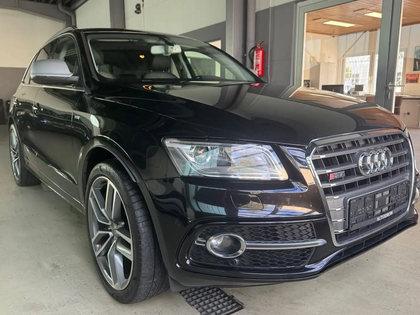 Audi SQ5 3.0 TDI quattro +Bang/Olufsen+Panorama+DAB Schwarz - 1
